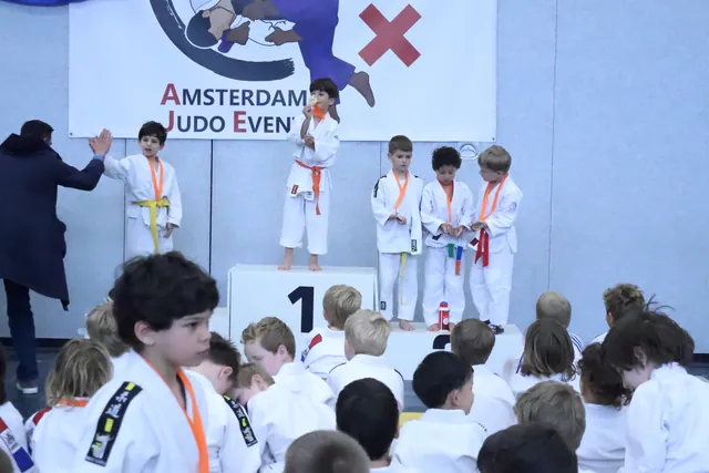 Prijsuitreiking bij het Amsterdam Judo Event